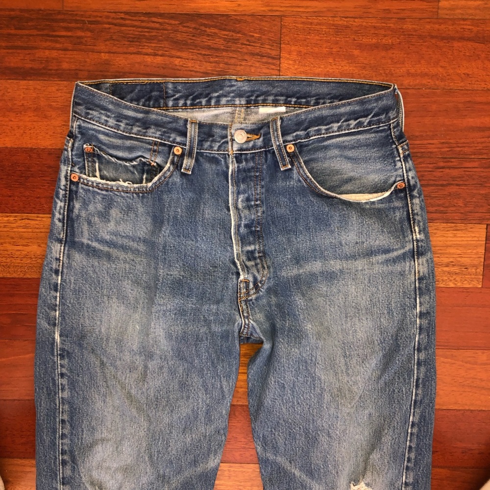Vintage Levi Jeans - Picture 3 of 6